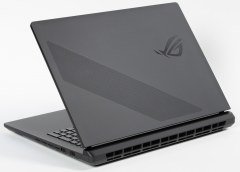 Обзор игрового ноутбука Asus ROG Strix Scar 18 G835LX с Intel Core Ultra 9 275HX и Nvidia GeForce RTX 5090 Laptop Обзор игрового ноутбука Asus ROG Strix Scar 18 G835LX с Intel Core Ultra 9 275HX и Nvidia GeForce RTX 5090 Laptop