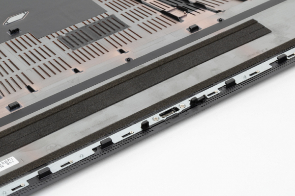 Обзор игрового ноутбука Asus ROG Strix Scar 18 G835LX с Intel Core Ultra 9 275HX и Nvidia GeForce RTX 5090 Laptop Обзор игрового ноутбука Asus ROG Strix Scar 18 G835LX с Intel Core Ultra 9 275HX и Nvidia GeForce RTX 5090 Laptop