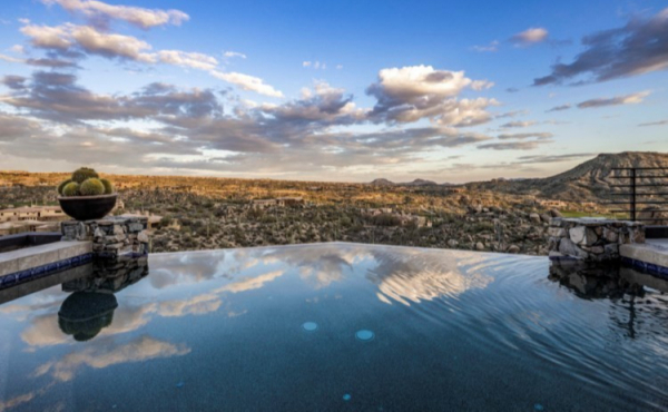 Дом Стивена Сигала: как живет герой боевиков Дом Стивена Сигала: как живет герой боевиков