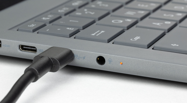 Обзор ноутбука Asus Zenbook A14 UX3407RA на платформе Snapdragon X Elite X1E-78-100