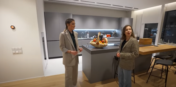 Дом Сергея Жукова — среда обитания лидера «Руки вверх» Дом Сергея Жукова — среда обитания лидера «Руки вверх»