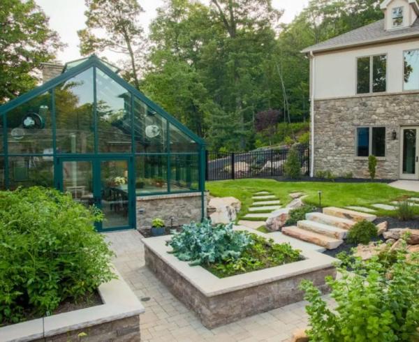 Красивые теплицы в английском стиле: как выбрать подходящую Красивые теплицы в английском стиле: как выбрать подходящую