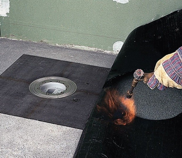 Как сделать сливной трап в душевой Как сделать сливной трап в душевой