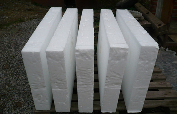 Чем и как правильно утеплить потолок в бане: материалы и варианты монтажа Чем и как правильно утеплить потолок в бане: материалы и варианты монтажа