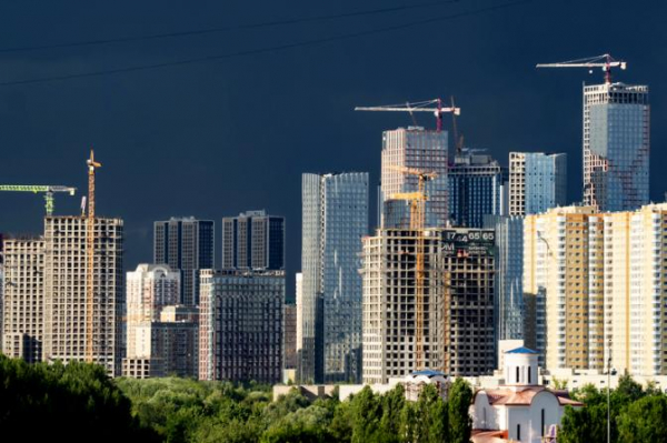 Миллионы пустующих &laquo;квадратов&raquo; при миллионах нуждающихся в жилье&nbsp;&mdash; однако аппетиты строителей не обсуждаются