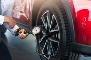 Без поломок. Что в машине нужно обязательно подготовить к путешествию? | Аргументы и Факты