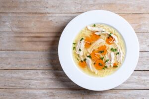 Как приготовить вкусный куриный суп с лапшой прозрачный